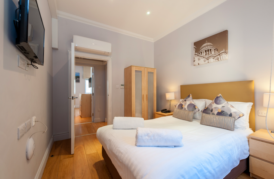 12-london-street-superior-apartment