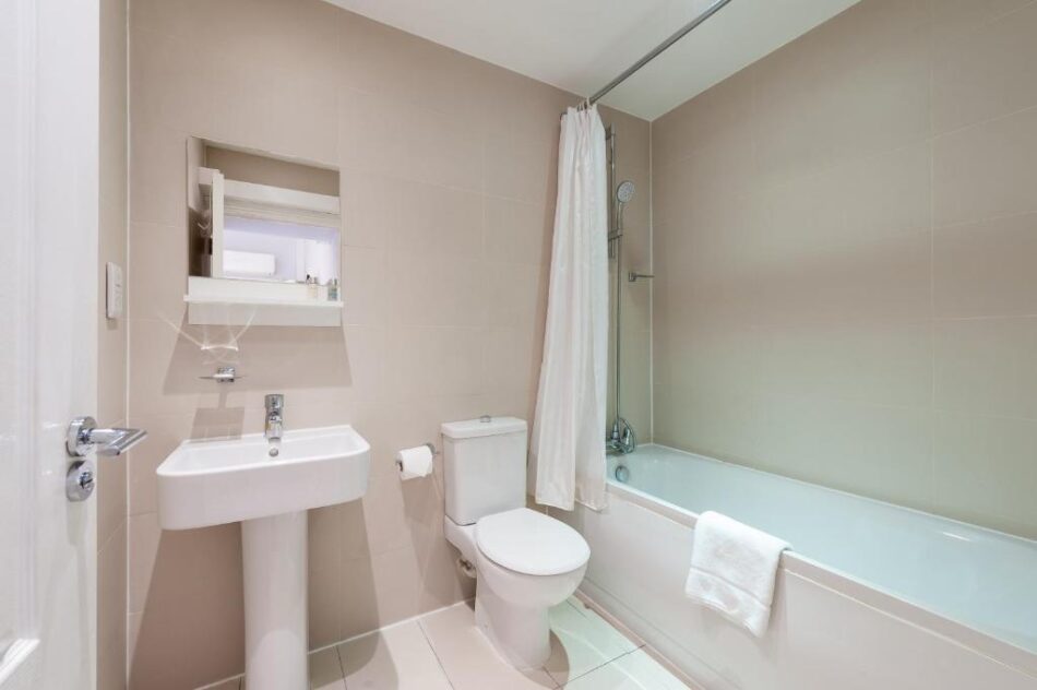 12 London Street Aparments