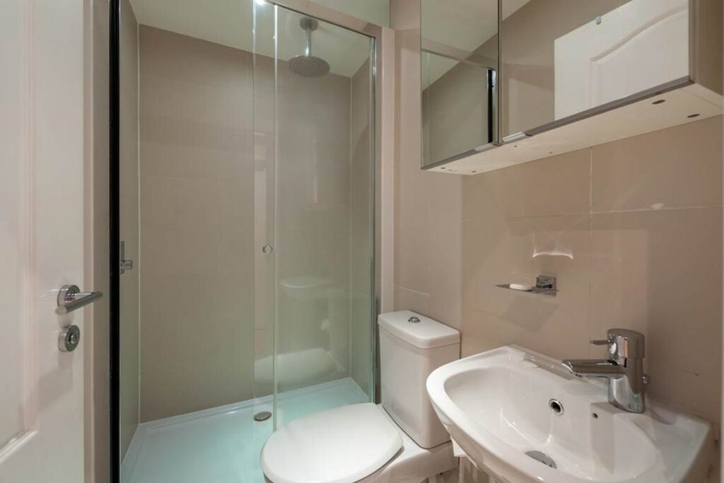 12 London Street Aparments