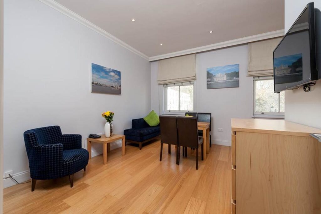 12 London Street Aparments