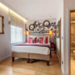 Hotel Indigo London Paddington Standard Queen Room