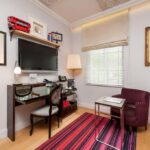 Hotel Indigo London Paddington Premium Twin Room with Sofa Bed and Garden View