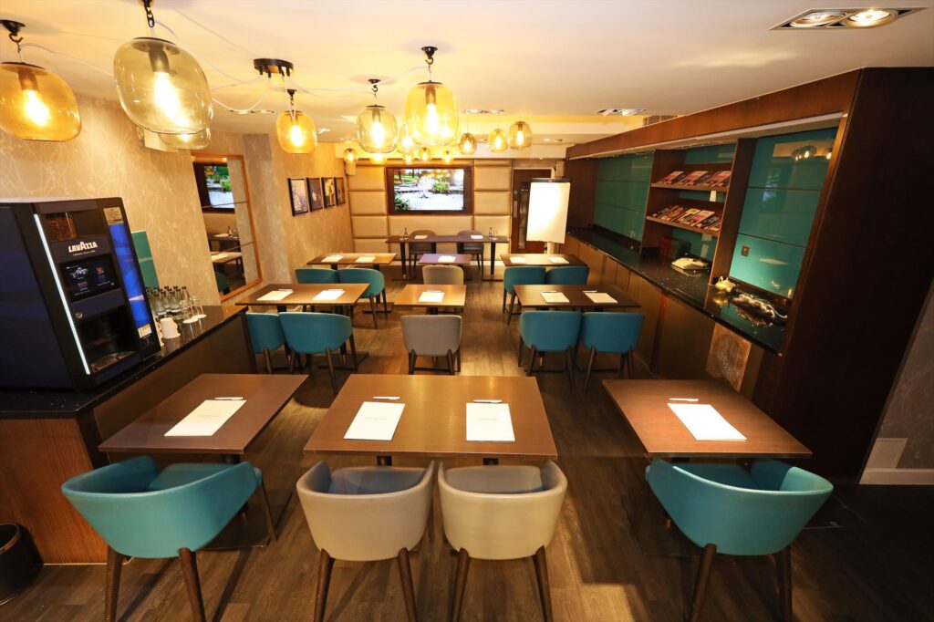 Serpentine Suite