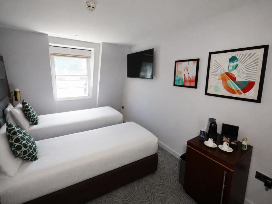 Mercure London Paddington Executive Twin Room