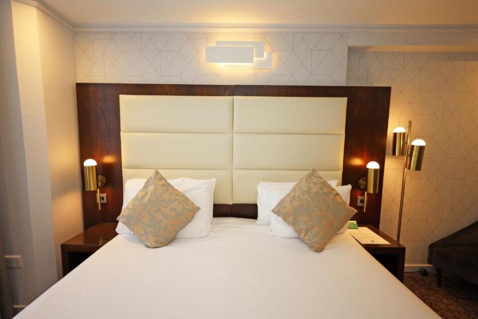 Mercure London Paddington Hotel Executive King Room