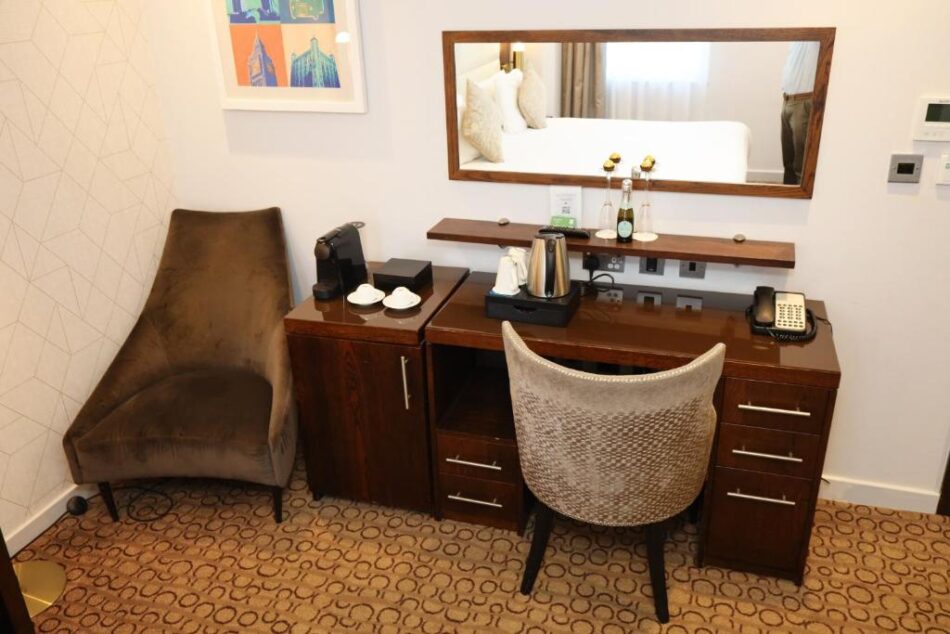 Mercure London Paddington Hotel Executive King Room