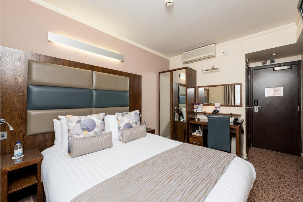 Mercure London Paddington Hotel Standard Double Room