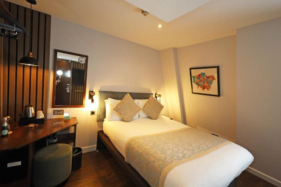 Mercure London Paddington Hotel Standard Double Room